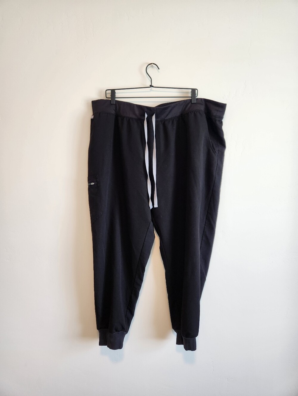 FIGS Women's Zamora Jogger Scrub Pants Size 4XL - Picture 2 of 9